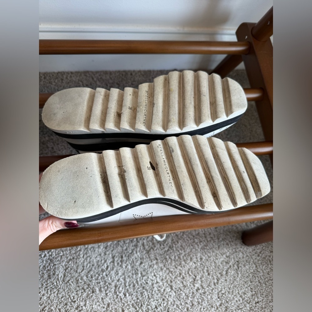 Stella McCartney White and Black Platform Sneakers - Picture 15 of 15